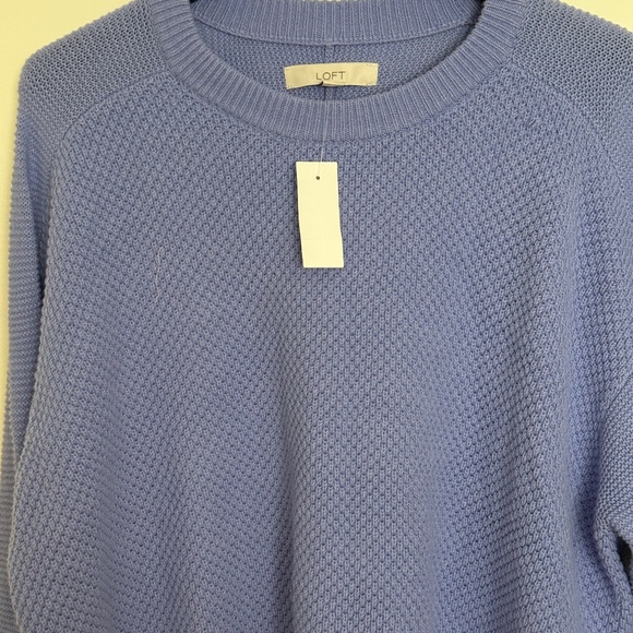 Sweater - Picture 1 of 2